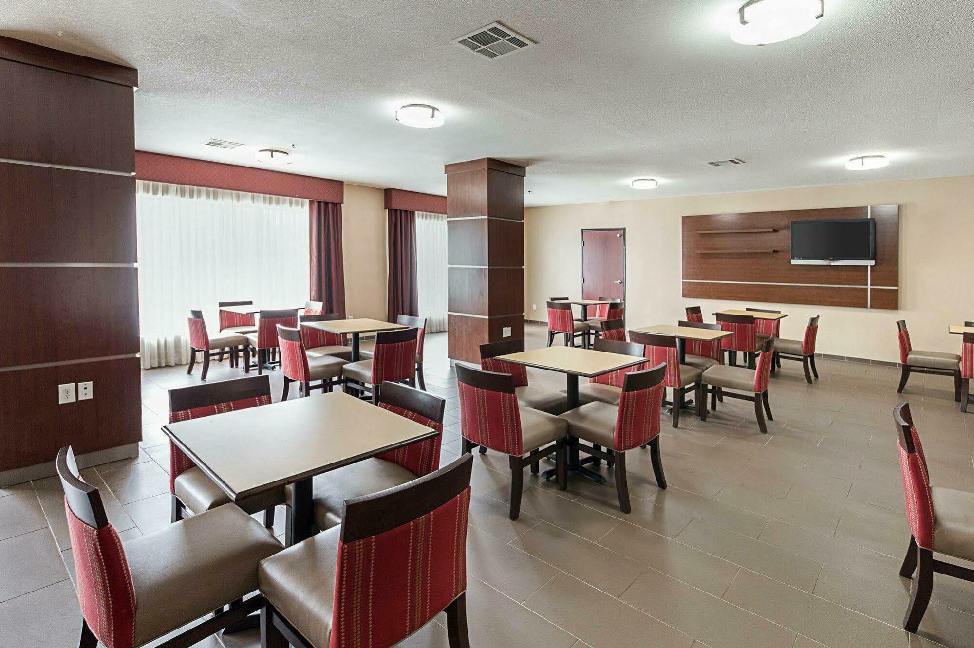 Comfort Suites Ennis Exterior foto